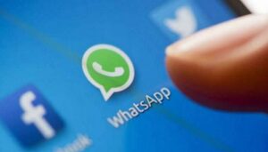 WhatsApp latest Status Feature
